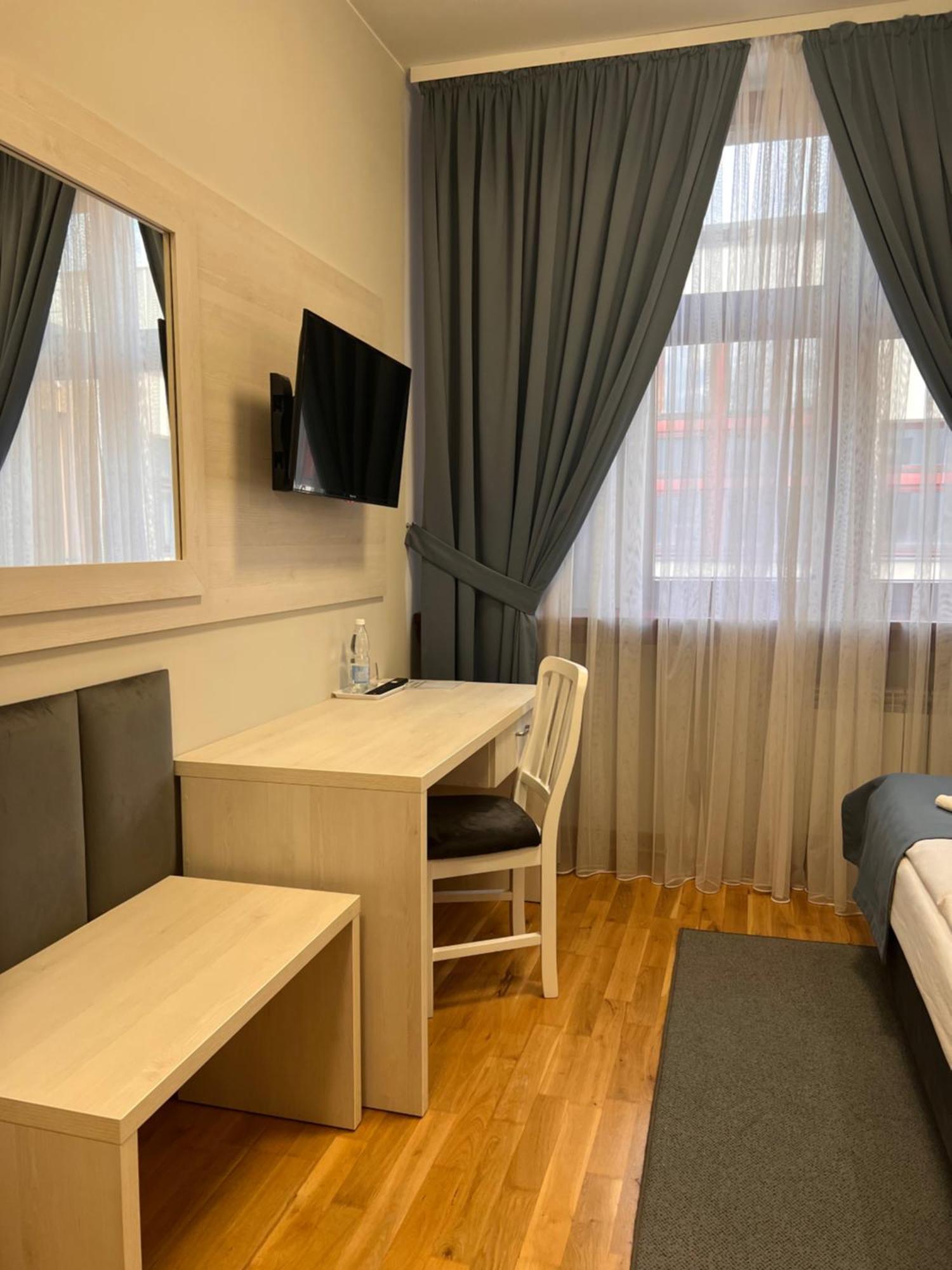 Opoczno Hotel Park מראה חיצוני תמונה