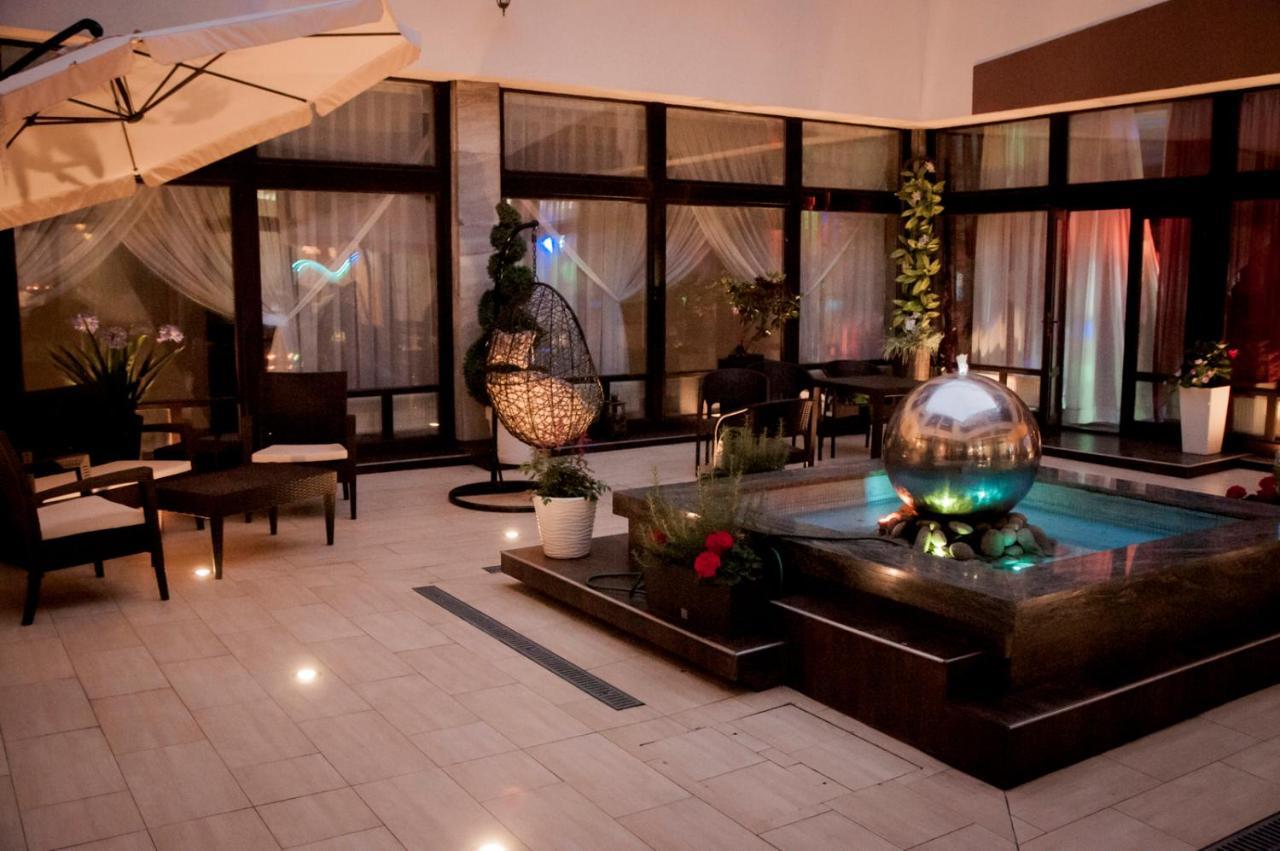Opoczno Hotel Park מראה חיצוני תמונה
